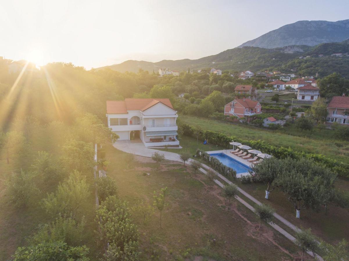Villa Montanja Χέρτσεγκ Νόβι Εξωτερικό φωτογραφία