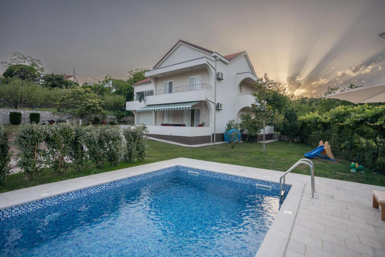 Villa Montanja Χέρτσεγκ Νόβι Εξωτερικό φωτογραφία