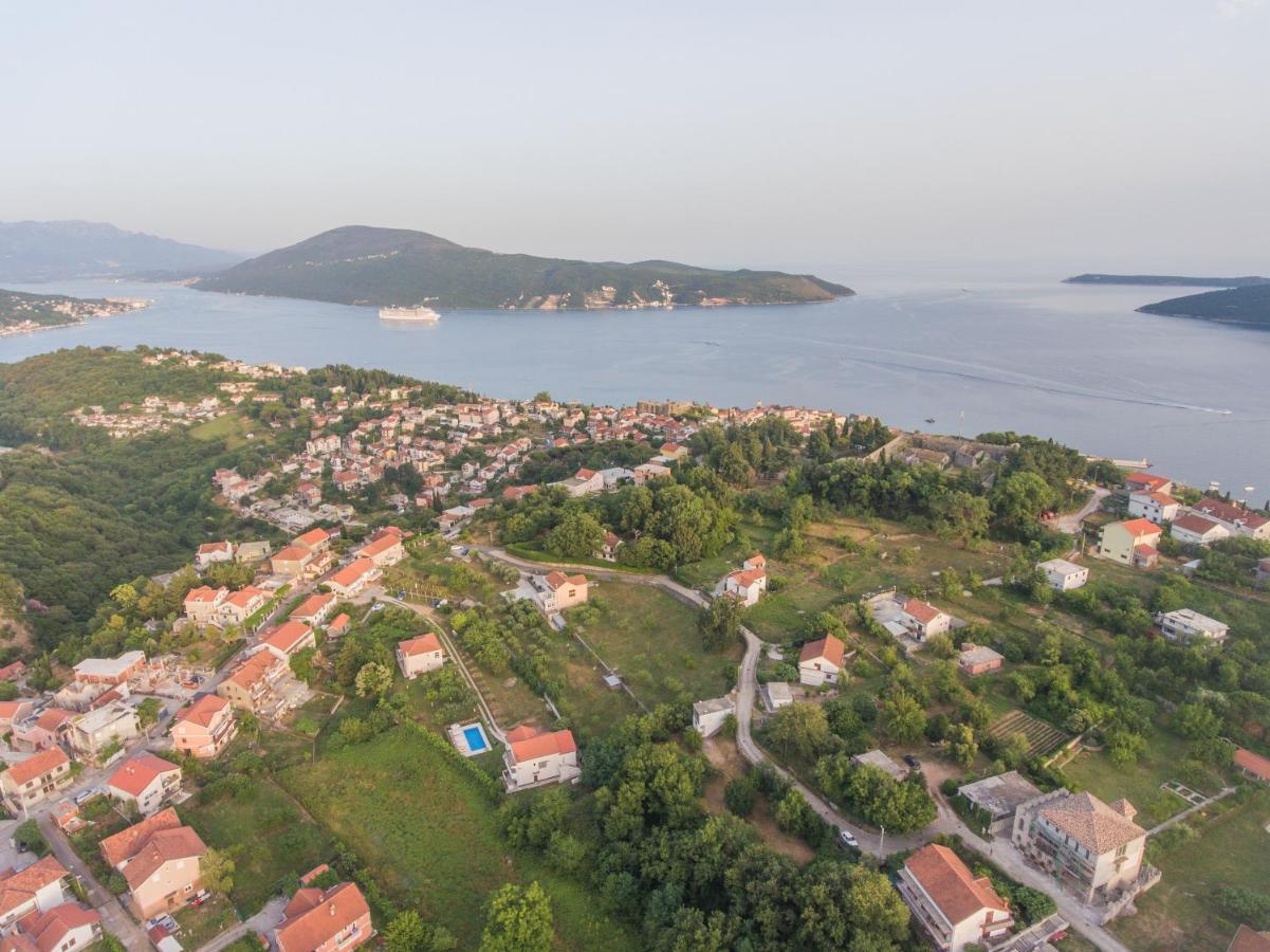 Villa Montanja Χέρτσεγκ Νόβι Εξωτερικό φωτογραφία