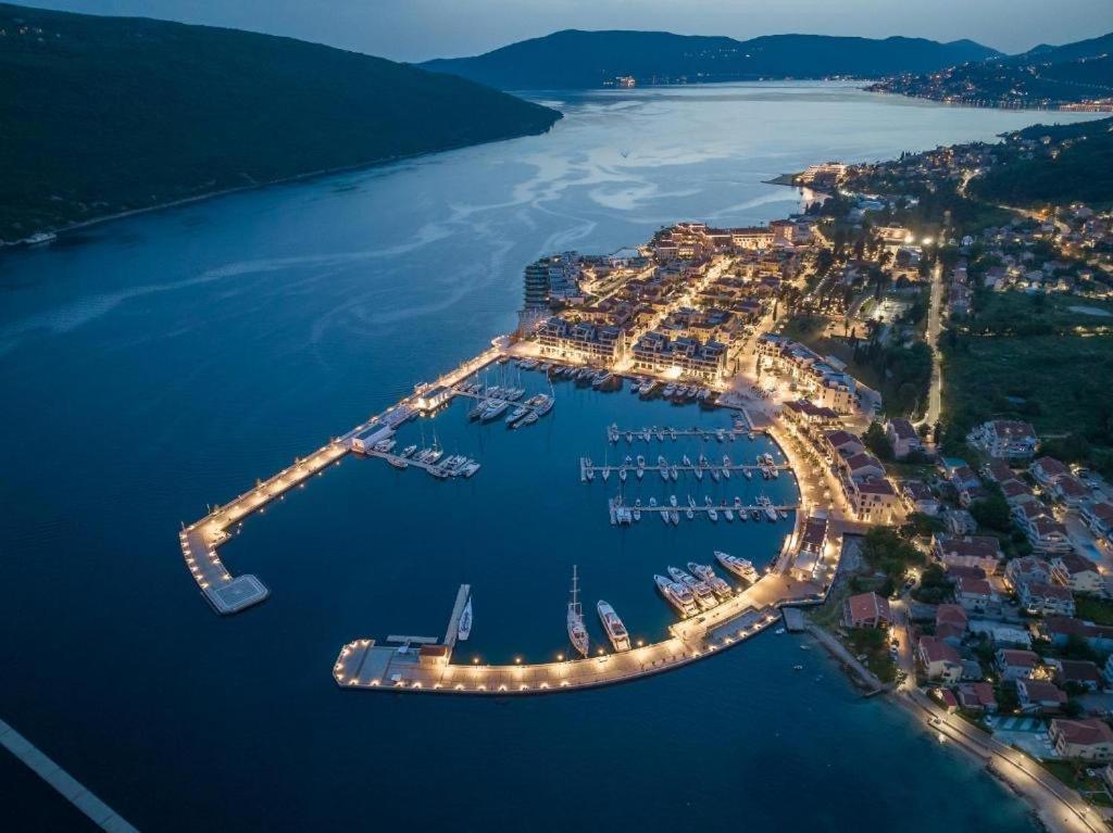 Villa Montanja Χέρτσεγκ Νόβι Εξωτερικό φωτογραφία